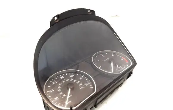 BMW 1 E81 E87 Speedometer (instrument cluster) 6947136 102498221 150041979