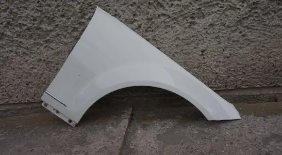 Mercedes-Benz CLK AMG A208 C208 Fender