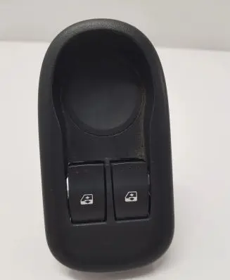 Renault Kangoo II Electric window control switch 476806 8200548969