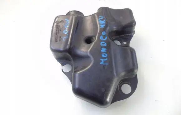 Intake resonator