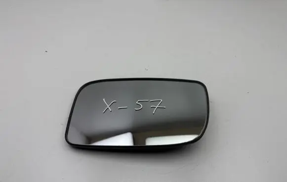 Toyota Prius (XW20) Wing mirror glass 7672672