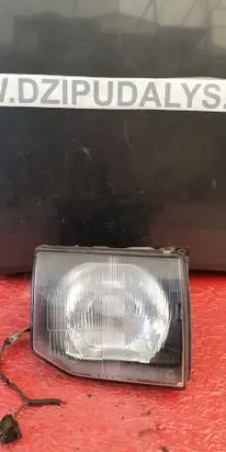 Mitsubishi Pajero Headlight/headlamp 11037747