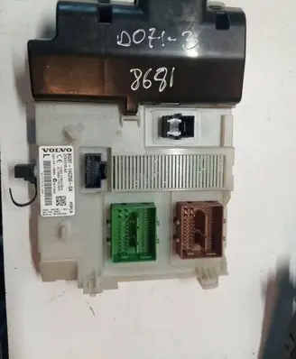Volvo XC60 Fuse module 31314116