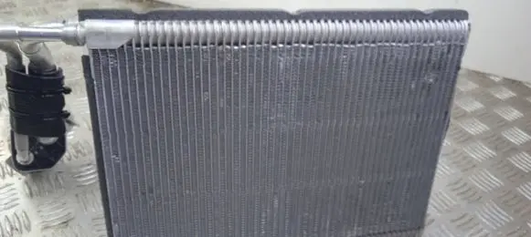 BMW 3 F30 F35 F31 Air conditioning (A/C) radiator (interior) T89256A