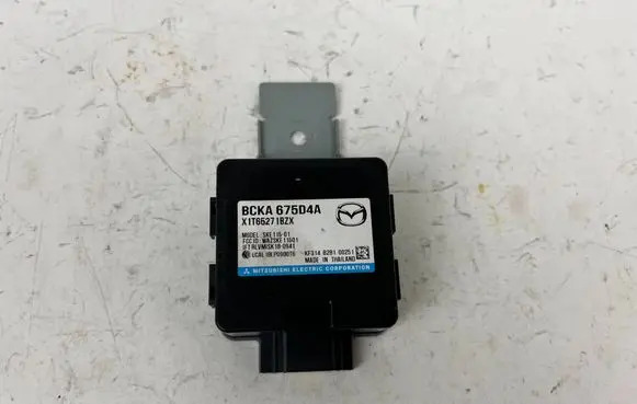Mazda CX-30 Keyless (KESSY) go control unit/module BCKA675D4A