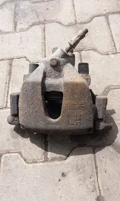 Volvo V50 Front brake caliper