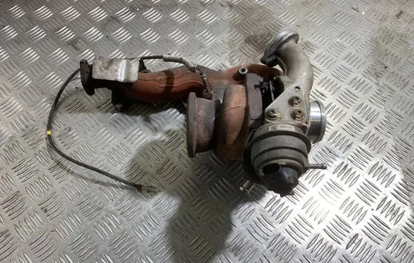 Volkswagen Multivan T6 Turbo 04L253014C 8303230003 SN00034934