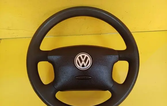 Volkswagen Golf IV Steering wheel 1J0419091AB