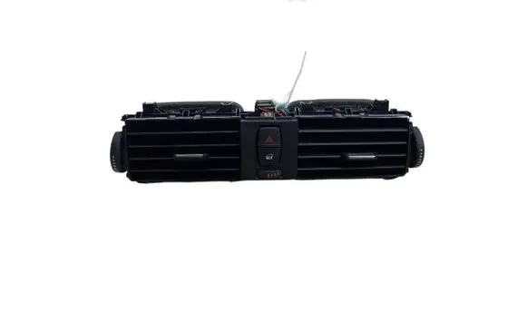 BMW 4 F36 Gran coupe Dash center air vent grill 9347436