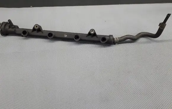 Seat Leon (5F) Fuel main line pipe 030133319l