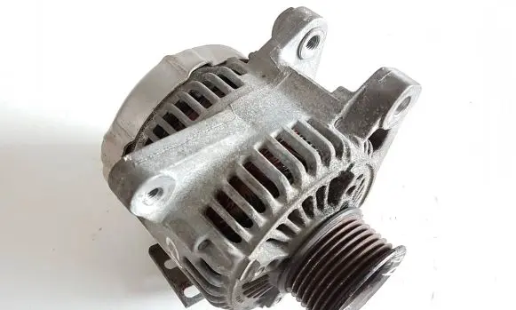 Toyota Camry Generator/alternator 270600H010 TN1022112480