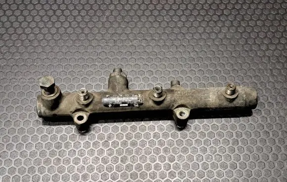 Audi A6 S6 C6 4F Fuel main line pipe 059130090J