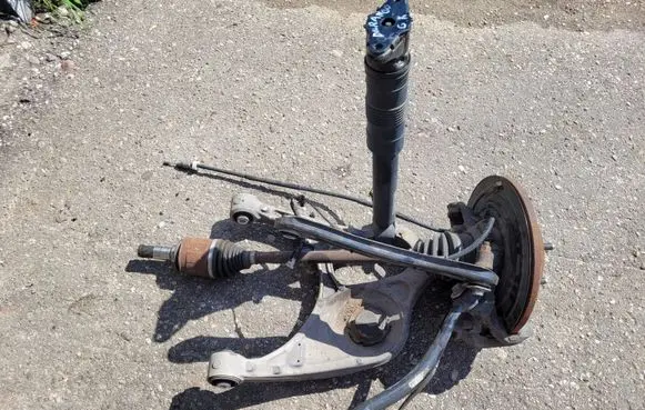 Dodge Durango Rear wheel hub spindle/knuckle 