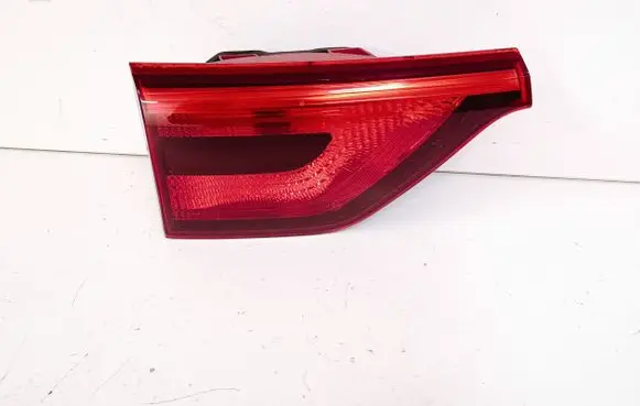 KIA Sportage Tailgate rear/tail lights 92405F10 92405D9