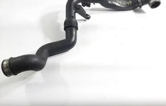Audi A4 S4 B5 8D Intercooler hose/pipe 8E0145762G 8E0145762F
