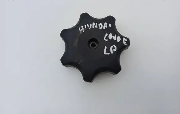 Hyundai Coupe Seat adjustment knob 
