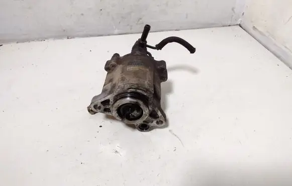 Toyota Corolla Verso E121 Vacuum pump 2930027010 0810002590