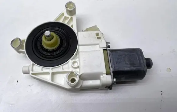 Front door window regulator motor