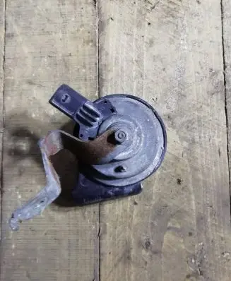 Mercedes-Benz E A207 Horn signal A046522