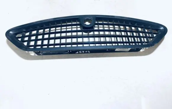 Ford Mondeo MK IV Front grill 7S7118C491 7s71ad3zhe