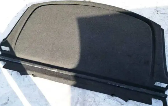 Parcel shelf