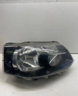 Volkswagen Transporter - Caravelle T5 Headlight/headlamp 030125430200 7E1941016R LE08A6194