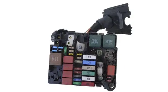 Opel Mokka B Fuse box set 9804848480