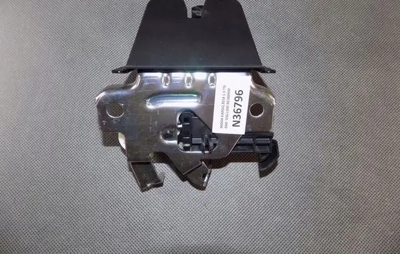 Skoda Karoq Tailgate/trunk/boot lock/catch/latch 5F0827505