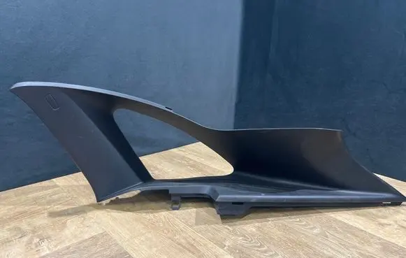 (C) pillar trim