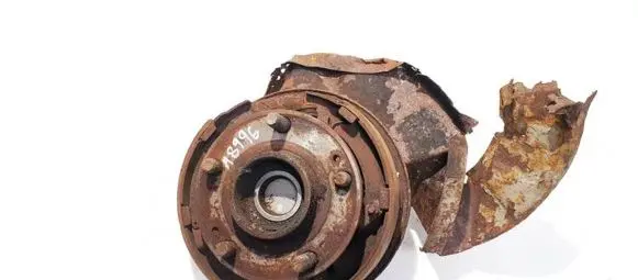 Hyundai Santa Fe Rear wheel hub