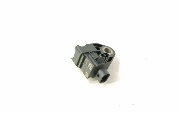 Mercedes-Benz E W213 Airbag deployment crash/impact sensor 2139051300 2229051400