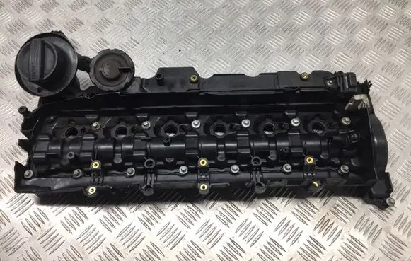 BMW 5 F10 F11 Rocker cam cover 7800309 780030908