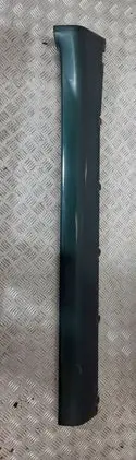 Suzuki Grand Vitara I Sill/side skirt trim 