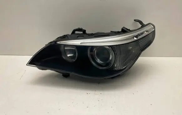 BMW 5 E60 E61 Headlight/headlamp 7165571