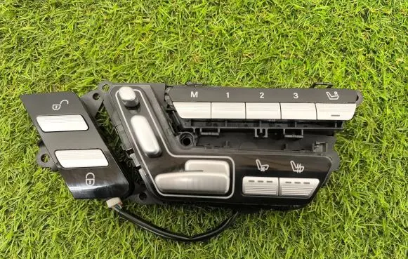 Mercedes-Benz S W221 Seat control switch A2218707651 0212474 3359040201