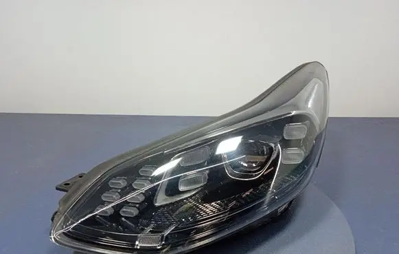 Headlight/headlamp