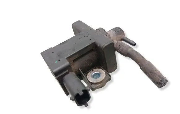 Opel Astra J Turbo solenoid valve 55576356