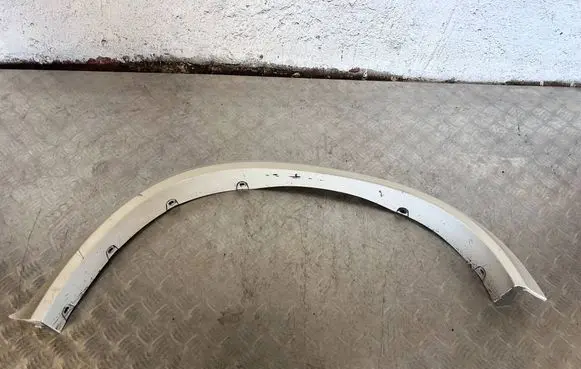 BMW X5M E70 Rear arch trim 7213669