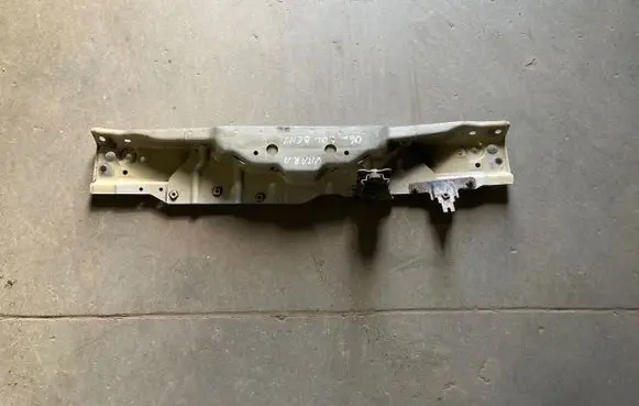 Suzuki Grand Vitara II Top upper radiator support slam panel 