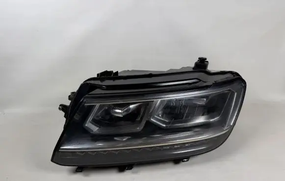 Volkswagen Tiguan Headlight/headlamp 5NB941035D