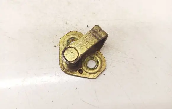 Renault Megane I Front door lock loop/hook striker