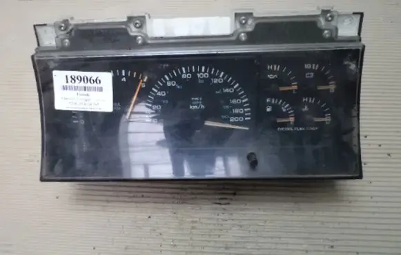 Chrysler Grand Voyager III Speedometer (instrument cluster)