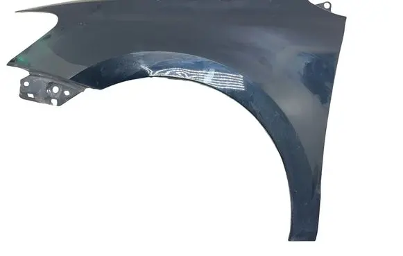 Volkswagen Polo VI Fender 123456