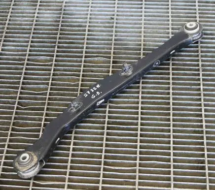 BMW X2 F39 Rear upper control arm/wishbone 6851565 6851563