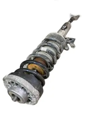 BMW 5 F10 F11 Front shock absorber with coil spring 6797768