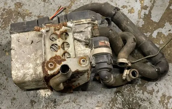BMW 5 E39 Auxiliary pre-heater (Webasto) 8387112 64253B G412