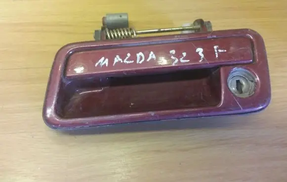 Mazda 323 F Front door exterior handle