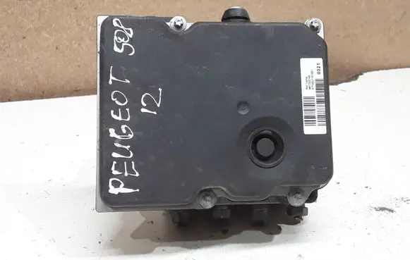 Peugeot 508 ABS Pump 9677031780 9677032180