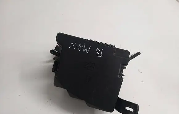 Ford B-MAX Fuse box set AE8T14A003AA 7171333030
