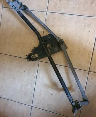 Audi 80 90 B3 Front wiper linkage and motor 893955995A